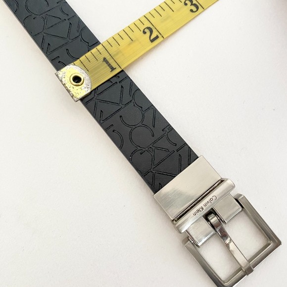 Calvin Klein Belt Reversable Fashion Black Logo Tooled White Brush Stroke Print - Picture 16 of 16